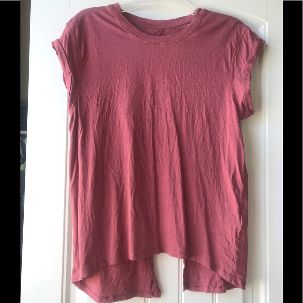 EUC Zyia Rebel Tee